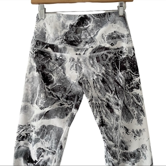 Varley Marble High Waist Leggings - Picture 5 of 7